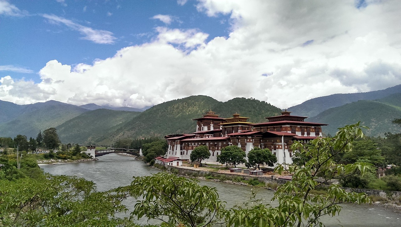 深度探索安康，一场山水间的旅行秘境