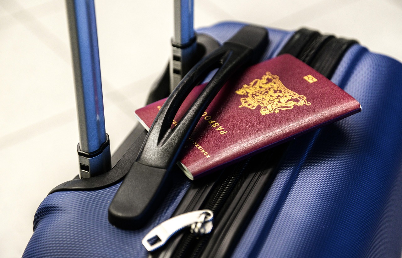 旅行必备清单，从行李打包到心理准备，一文教你轻松出行